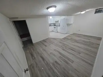 Beautiful 2-Bedroom Basement Apartment for Rent – Churchill Meadows, Mississauga Britannia Rd W & Ni...