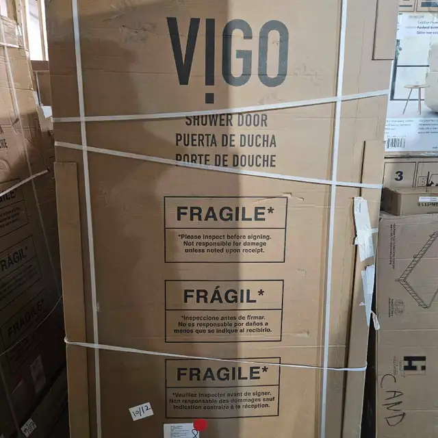 60" Vigo Shower Doors628543942575371217