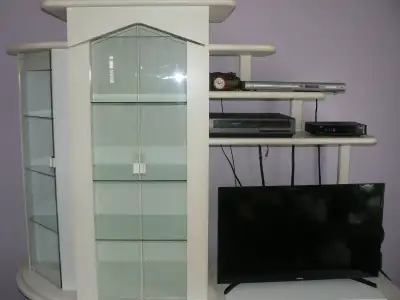 Meuble de TV / Bibliothèque, View more