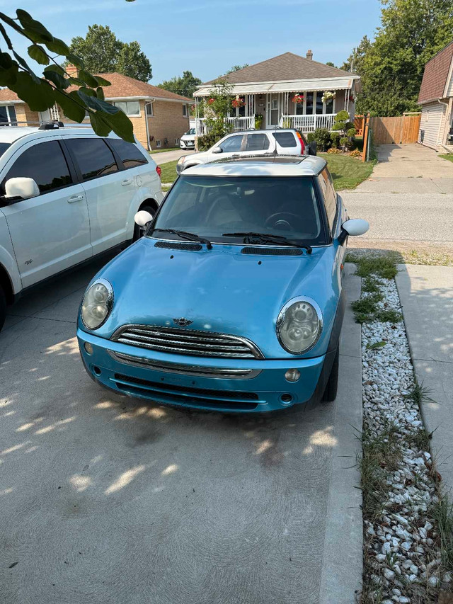 2005 mini cooper 5speed manual in Cars & Trucks in Windsor Region - Image 2