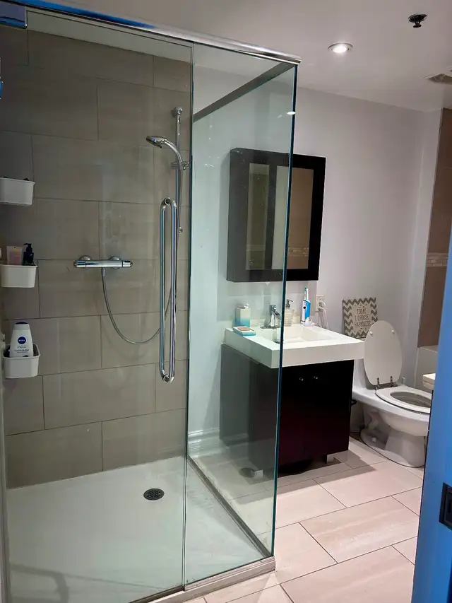 Super 4 1/2 a louer a l’ile des soeurs in Long Term Rentals in City of Montréal - Image 19