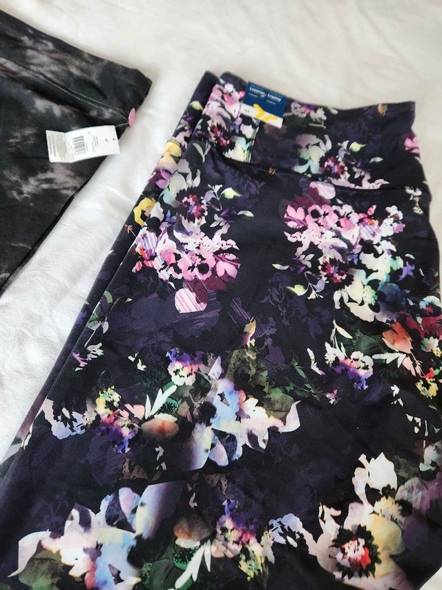 Brand New Ladies leggings/ pants  in Women's - Bottoms in Markham / York Region