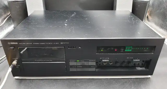 YAMAHA NATURAL SOUND K 950 STEREO CASSETTE DECK METAL JAPAN in General Electronics in Markham / York Region - Image 2
