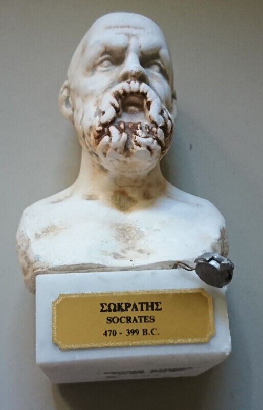 Vintage Ancient Greek Philosopher SOCRATES Sculpture Statue Bust in Arts & Collectibles in Oshawa / Durham Region - Image 4