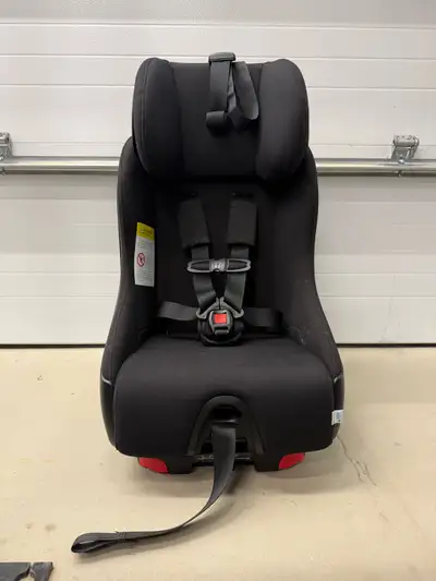 Clek Foonf Convertible Car Seat – Black (Excellent Condition), View more