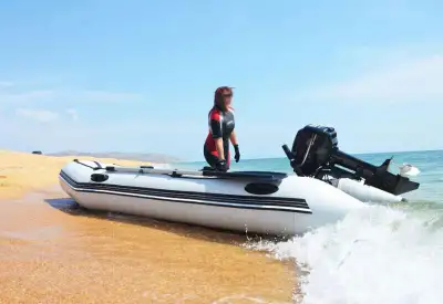 IN STOCK BT-330SD is an inflatable roll-up boat that can fit up to 4 people. It has an inflatable ke...