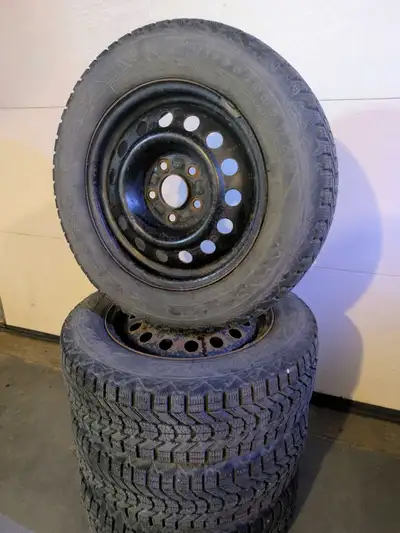 Firestone Winterforce Snow and Ice Winter tires on Rims. Tires are like new with less than 9000 km u...
