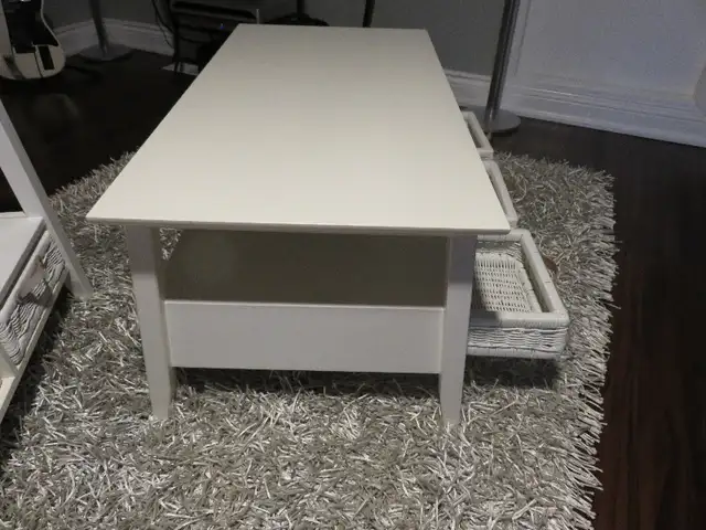 PRICE DROP - White Wood Coffee Table+Side Table w/3 drawers each in Coffee Tables in Mississauga / Peel Region - Image 5