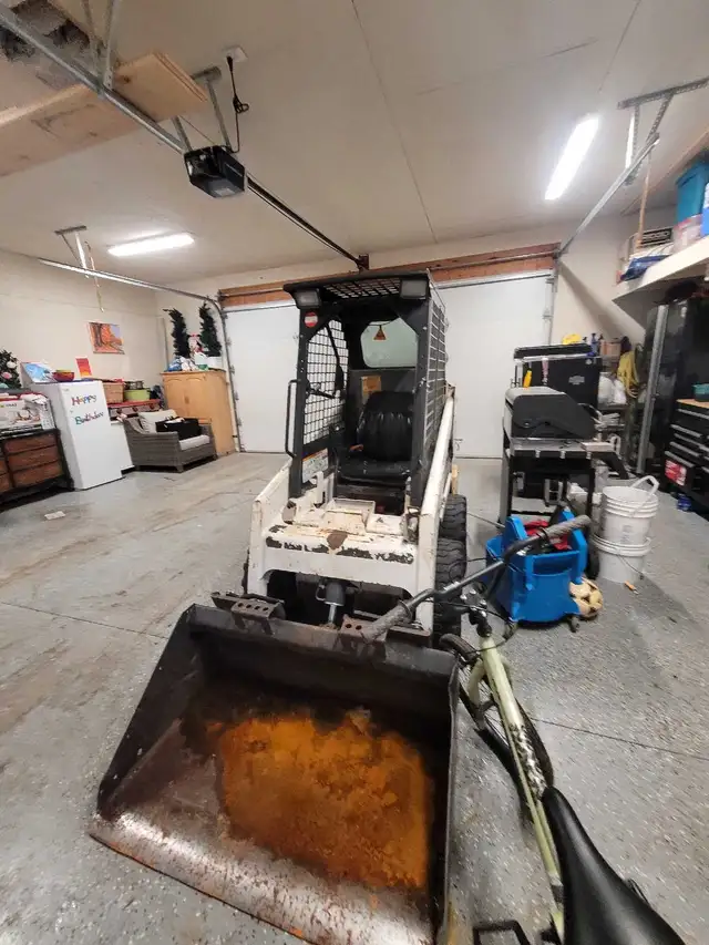 skidsteer rent in Other in Regina - Image 3