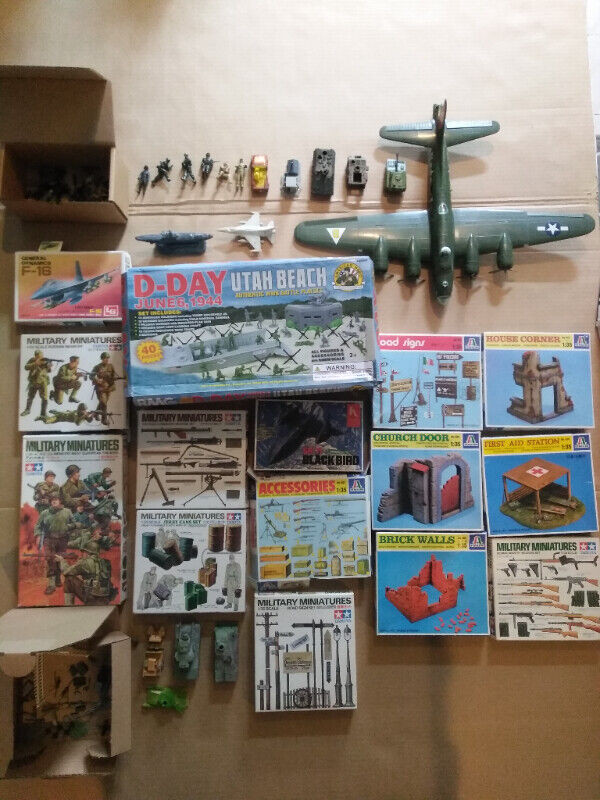 Large military models kits lot (Planes, tanks, soldiers etc) in Hobbies & Crafts in Oakville / Halton Region