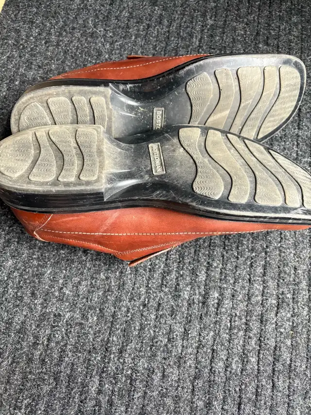 Clarks Bostonian Shoes Size 9.5 in Men's Shoes in London - Image 5