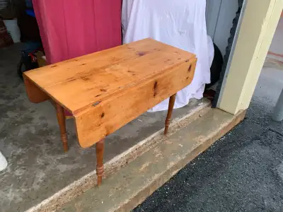 Pine Drop Leaf Table (125+ yrs), View more