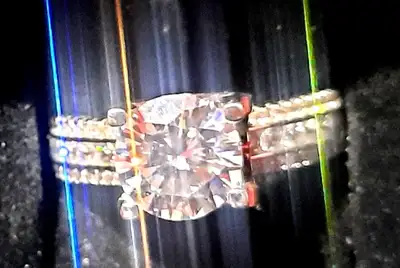 For that special someone in your life! This is a stunning 3 carat lab diamond ring is a round brilli...