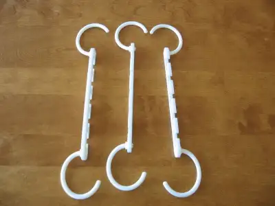 Lot de 3 cintres Wonder Hanger blanc pour garde-robe, View more