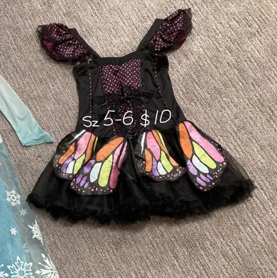 girls size 5-6 Halloween Costume EXCELLENT CONDITION $10 firm, View more