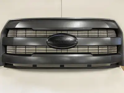 OEM 3 Bar Style Grill for a Ford F150 2015, 2016, or 2017. Original matte black finish. Good conditi...