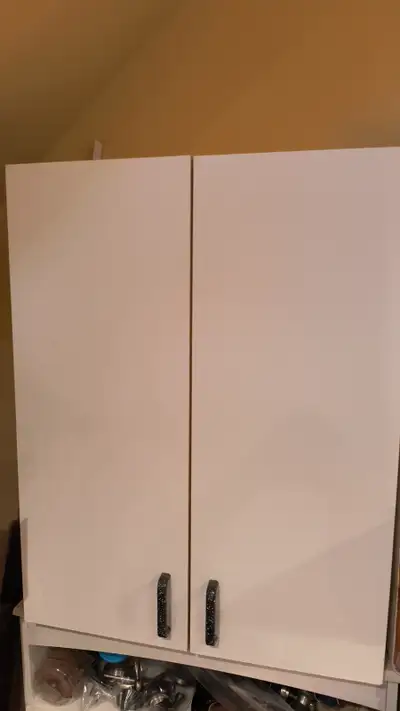 armoire en mélamine avec tablettes, View more