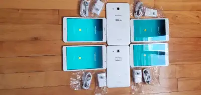 Tablette Samsung tab A neuf 8G 7P Wifi YouTub Chargeur d'origine Samsung Seulement à partir de 85$ P...