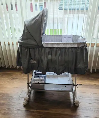 bily Bassinet, View more