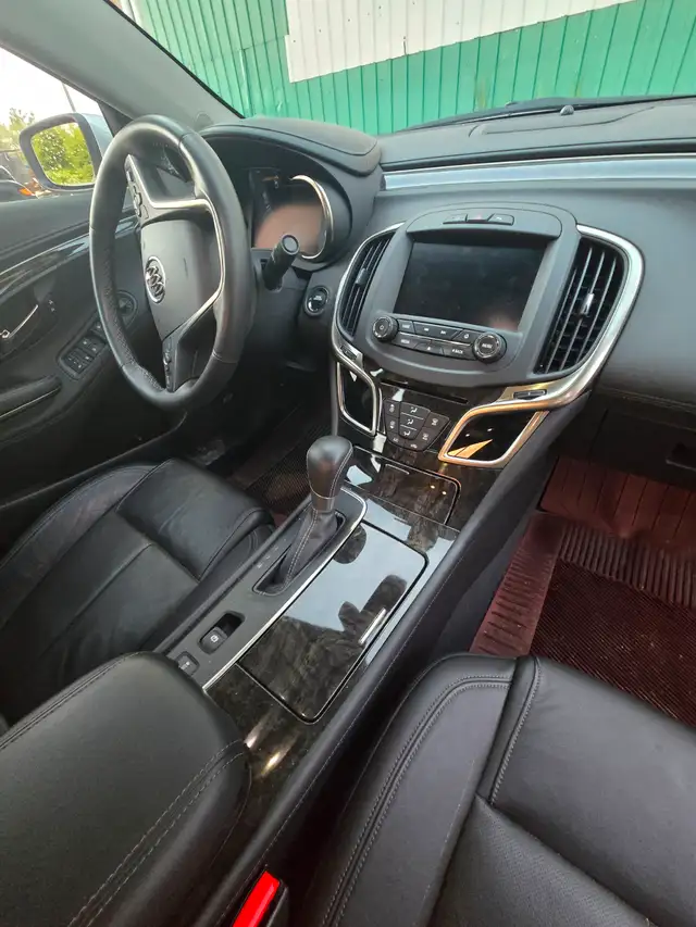 BUICK LACROSSE 2016 PREMIUM I FWD in Cars & Trucks in City of Montréal - Image 10