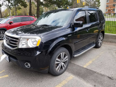2014  Honda pilot low km 121575 well  maintained  lady driven