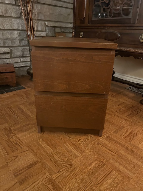 Side table - 2 drawer in Other Tables in Ottawa
