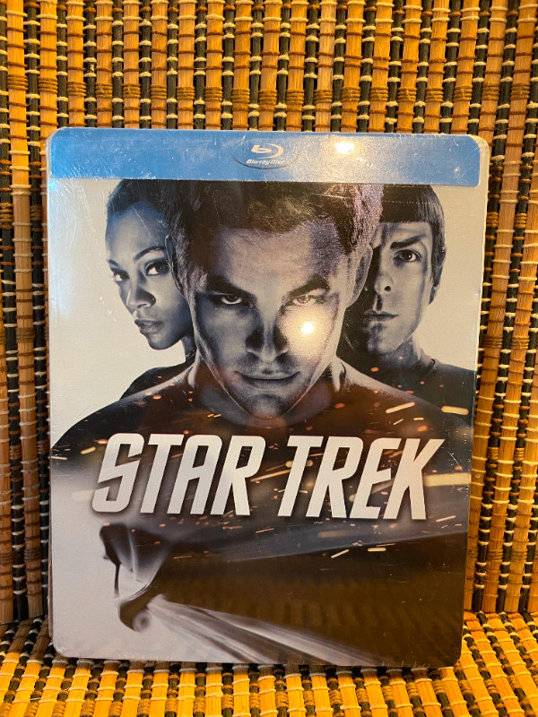 Star Trek Steelbook (Blu-ray, 2009)JJ Abrams/Chris Pine/Zoe Sald dans CD, DVD et Blu-ray  à Ville de Montréal