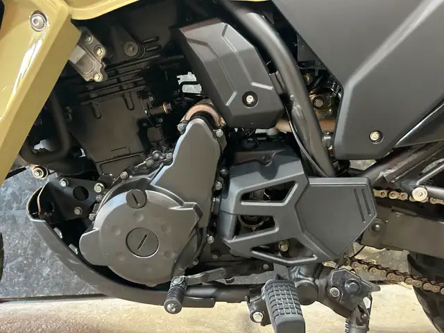 Kawasaki KLR 650 ABS in Sport Touring in Sudbury - Image 9