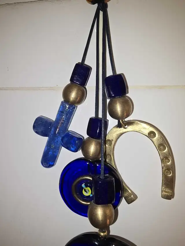 Wall Decor/ Wind Chime made with vintage Brass and glass  in Home Décor & Accents in City of Toronto - Image 5