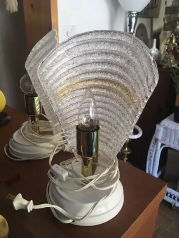Pair of modernist Murano glass sea shell pattern lamps in Indoor Lighting & Fans in City of Montréal - Image 4