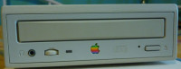 Apple  CD 600e CD-ROM SCSI External