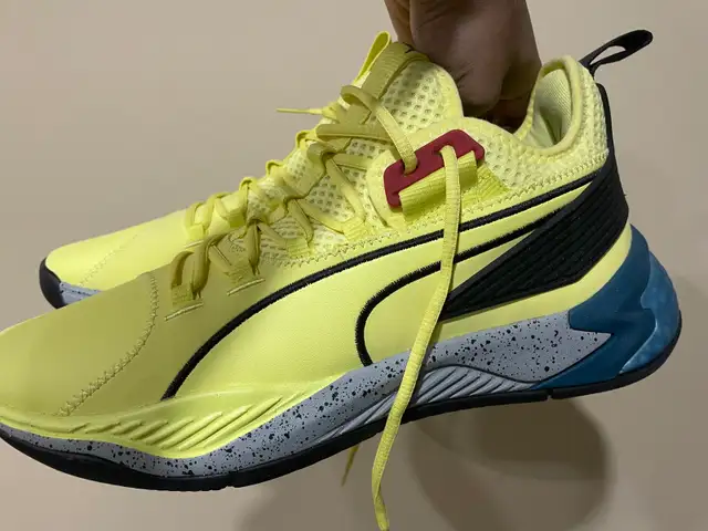 Basketball shoes in Other in Oshawa / Durham Region - Image 3