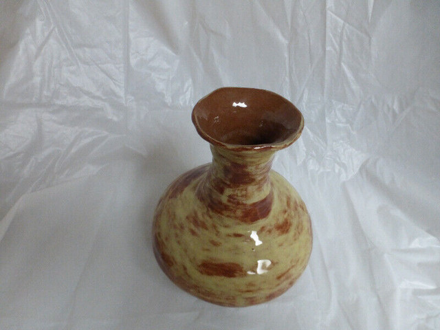 Auger céramiste poterie pot a fleur artiste artisan décoration dans Décoration intérieure et accessoires  à Longueuil/Rive Sud - Image 2