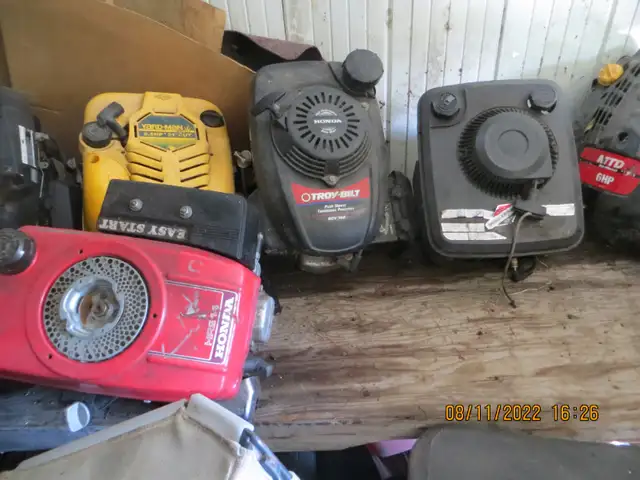 moteur de tondeuse in Lawnmowers & Leaf Blowers in Longueuil / South Shore - Image 2