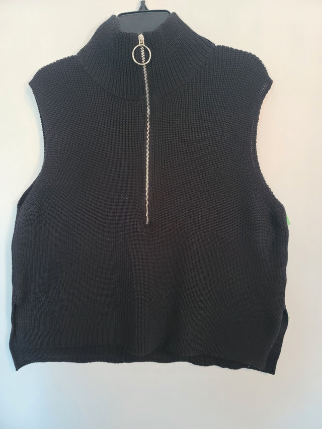 Black Soya Concept Woman's Knit Vest XL in Women's - Tops & Outerwear in Saskatoon
