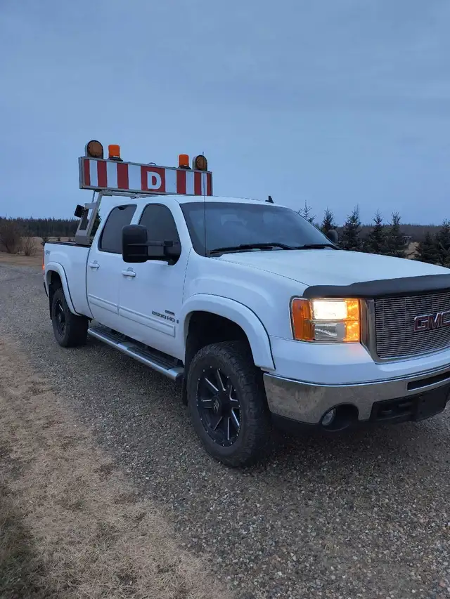 oversize piloting/delivery service in Other in Edmonton - Image 2