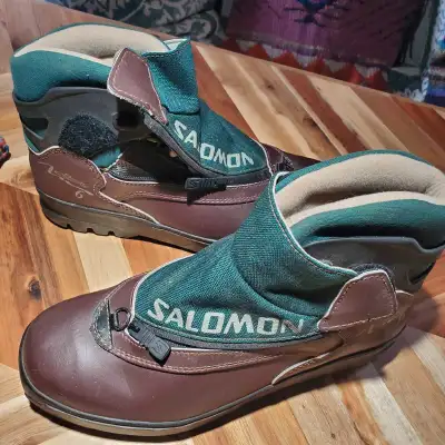 XCountry Ski Boots SALOMON Men's 9, View more