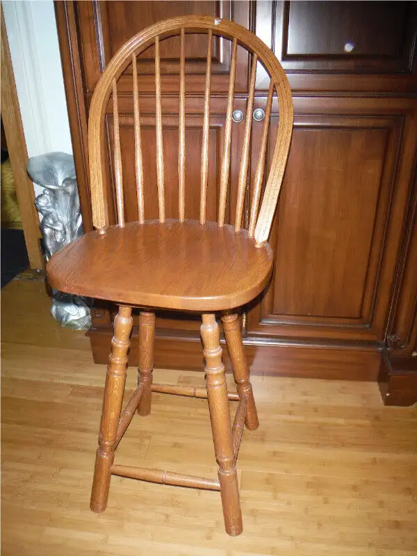 Quality Bar Stools (ALL SINGLES) in Chairs & Recliners in Stratford - Image 3