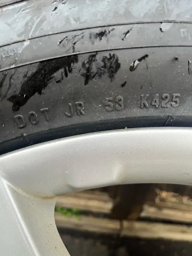 Mercedes Rim & 2 Tires (265/45R/20) in Tires & Rims in Thunder Bay - Image 3