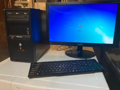 Desktop computer set, View more