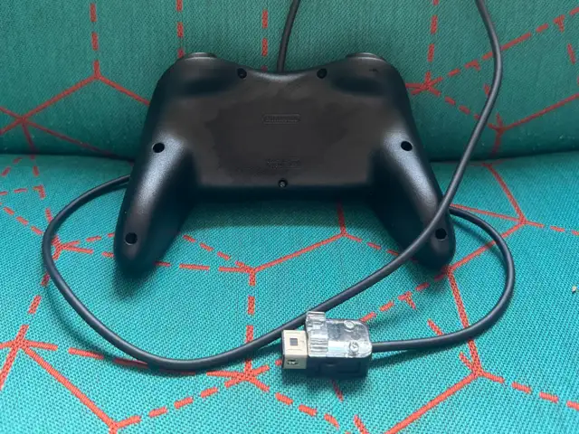 Nintendo Wii Classic Controller Pro559281032449894401