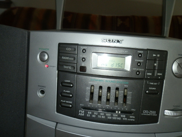 Sony CFD-Z550 CD, Cassette, AMFM Radio Mega Bass EQ BOOMBOX, VIN in Stereo Systems & Home Theatre in Dartmouth - Image 2