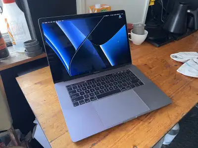 Macbook Pro 2016 15 inch 1TB SSD 16GB RAM Intel i7 2.9ghz, View more