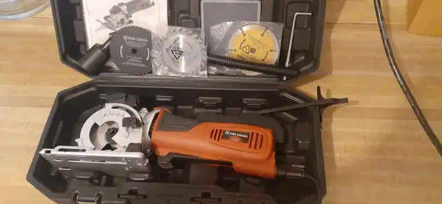 King Canada 3‑1/2" Mini Plunge Saw Kit with 3 blades in Power Tools in City of Toronto - Image 4