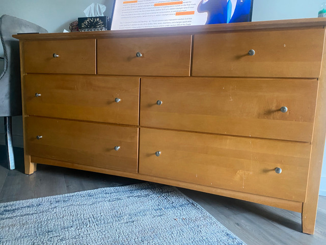 Chest of drawers in Dressers & Wardrobes in Barrie - Image 2