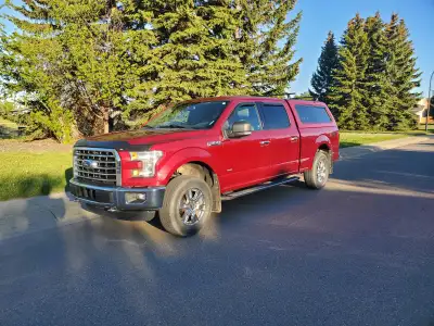 Low-mile 2015 Ford F-150 XLT 4x4 with the 3.5L EcoBoost, 6.5 ft box, Max Tow package, 136L fuel tank...