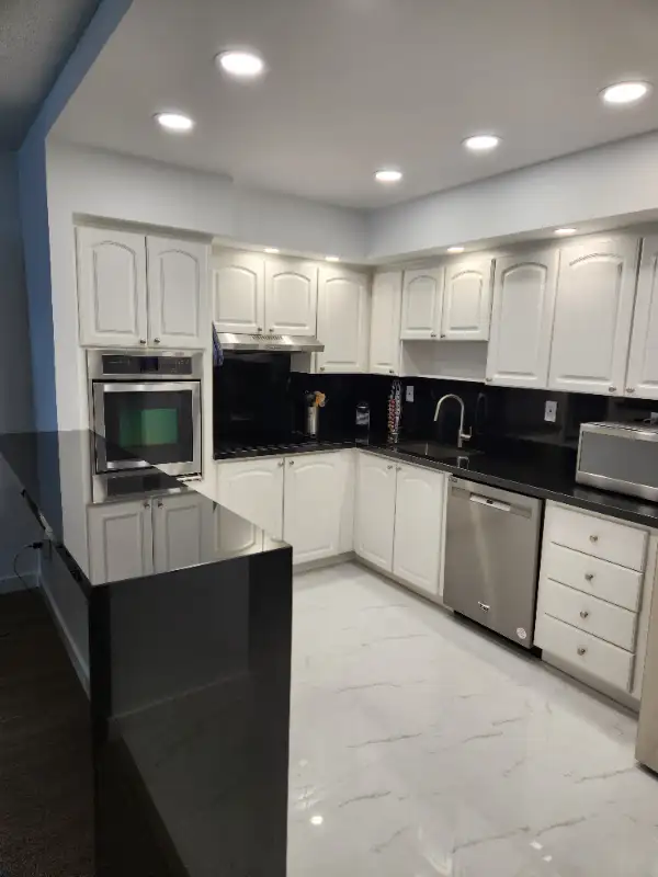 HOLLYWOOD SUNNY ISLES FLORIDA CONDO in Florida in Canada - Image 7