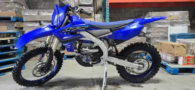 2021 Yamaha YZ450FX Bike has less then 2 hours on it. It's not even broke in yet. As close to bran n...