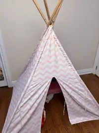 Kids indoor tent