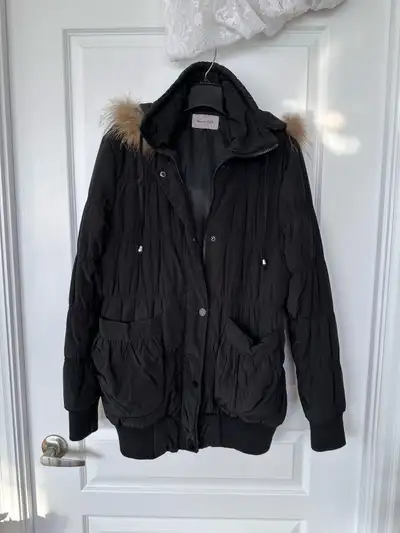 Black puffer jacket , View more